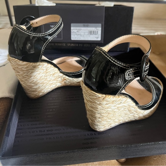 Prada Patent Leather Heels - Picture 5 of 9